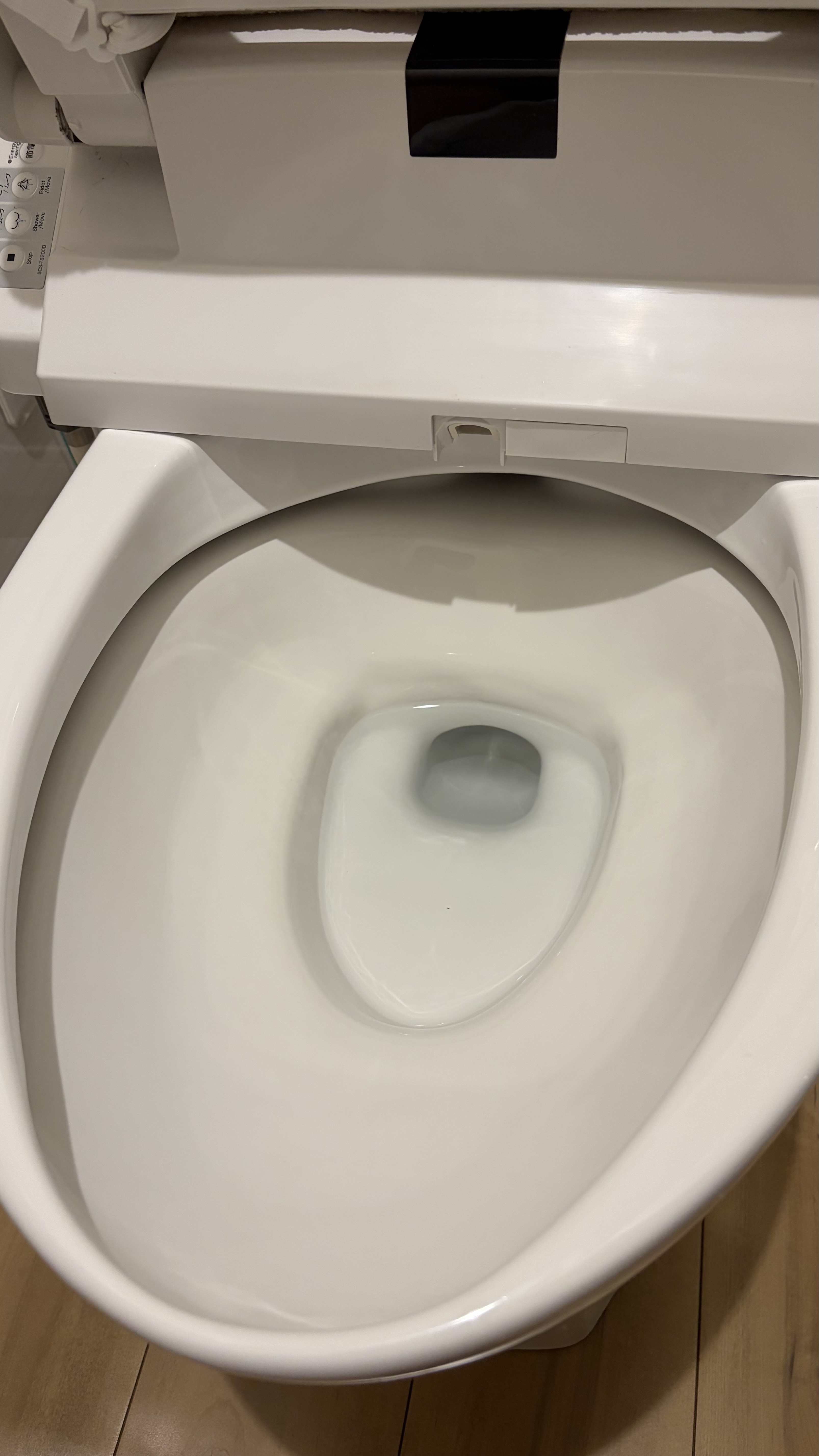 清掃後のトイレ